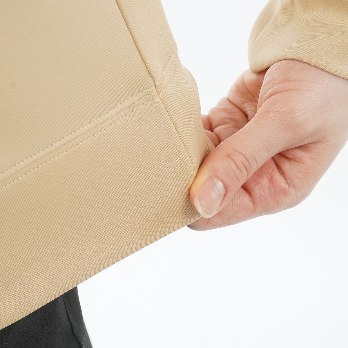 アドミラルゴルフ日本正規品のパーカー