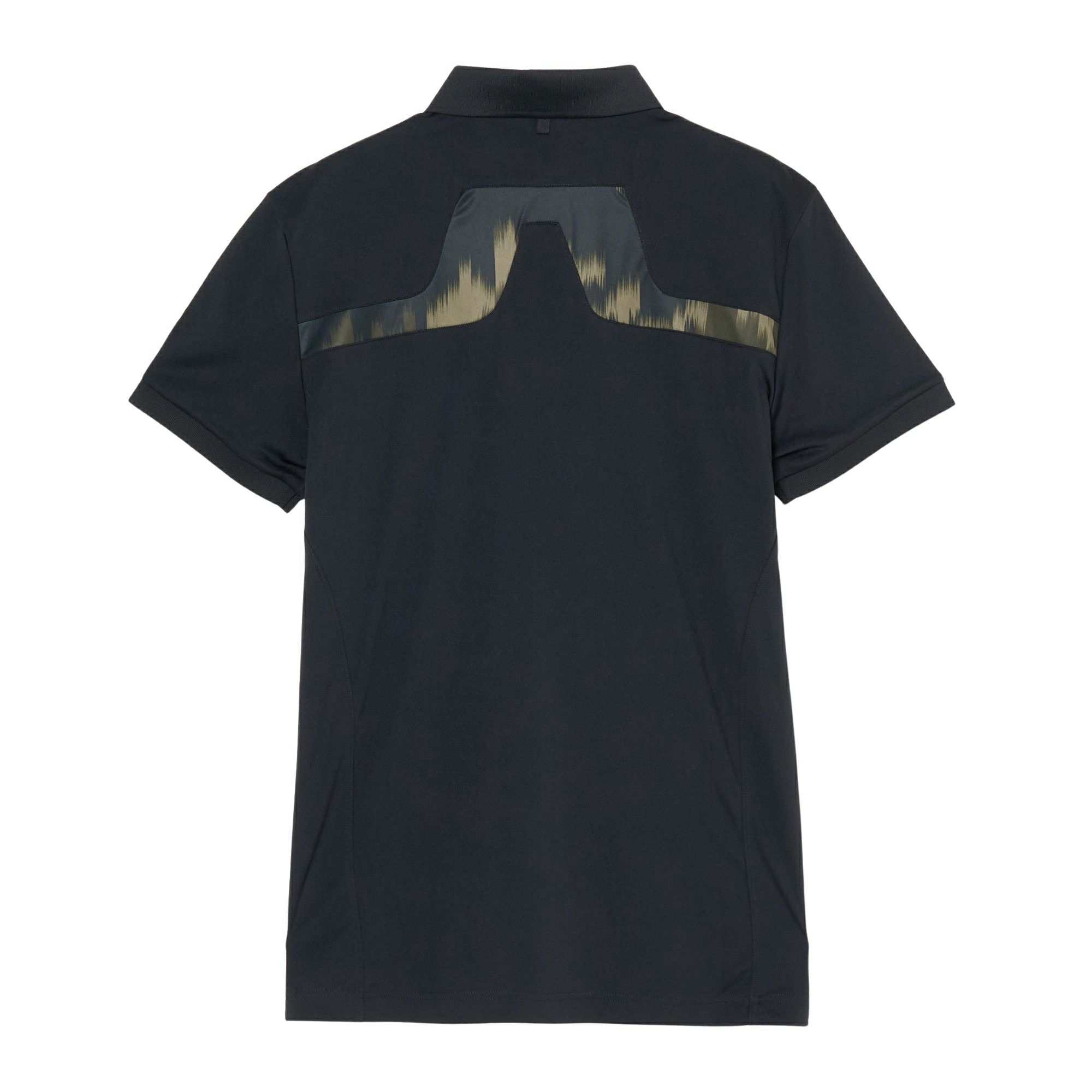 Jリンドバーグのポロシャツ