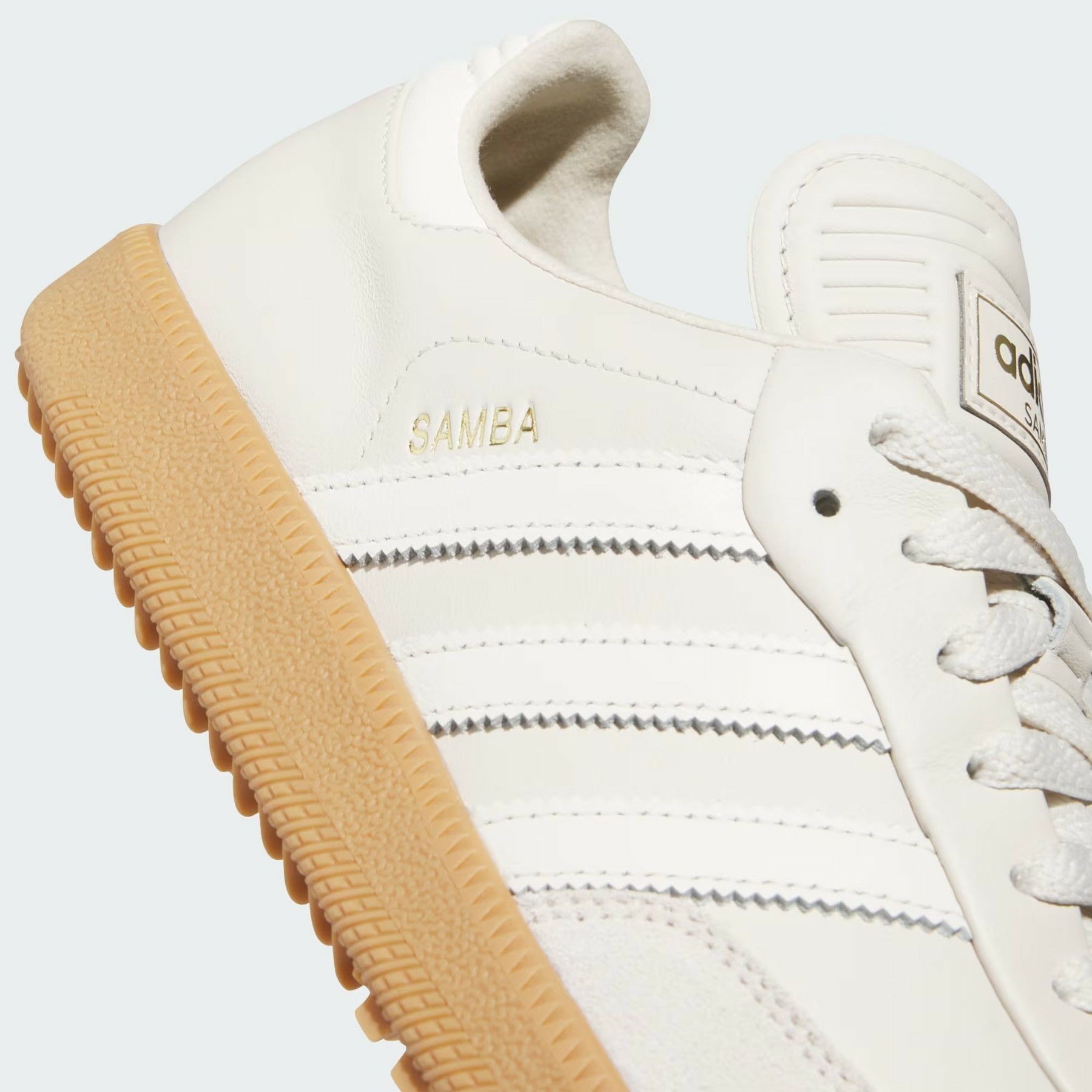 アディダスゴルフ日本正規品のシューズ