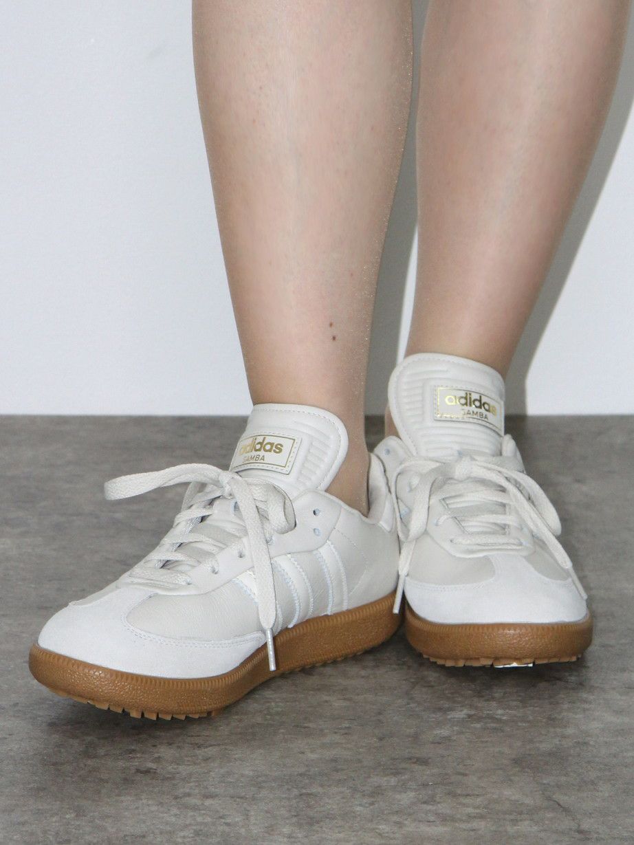 アディダスゴルフ日本正規品のシューズ