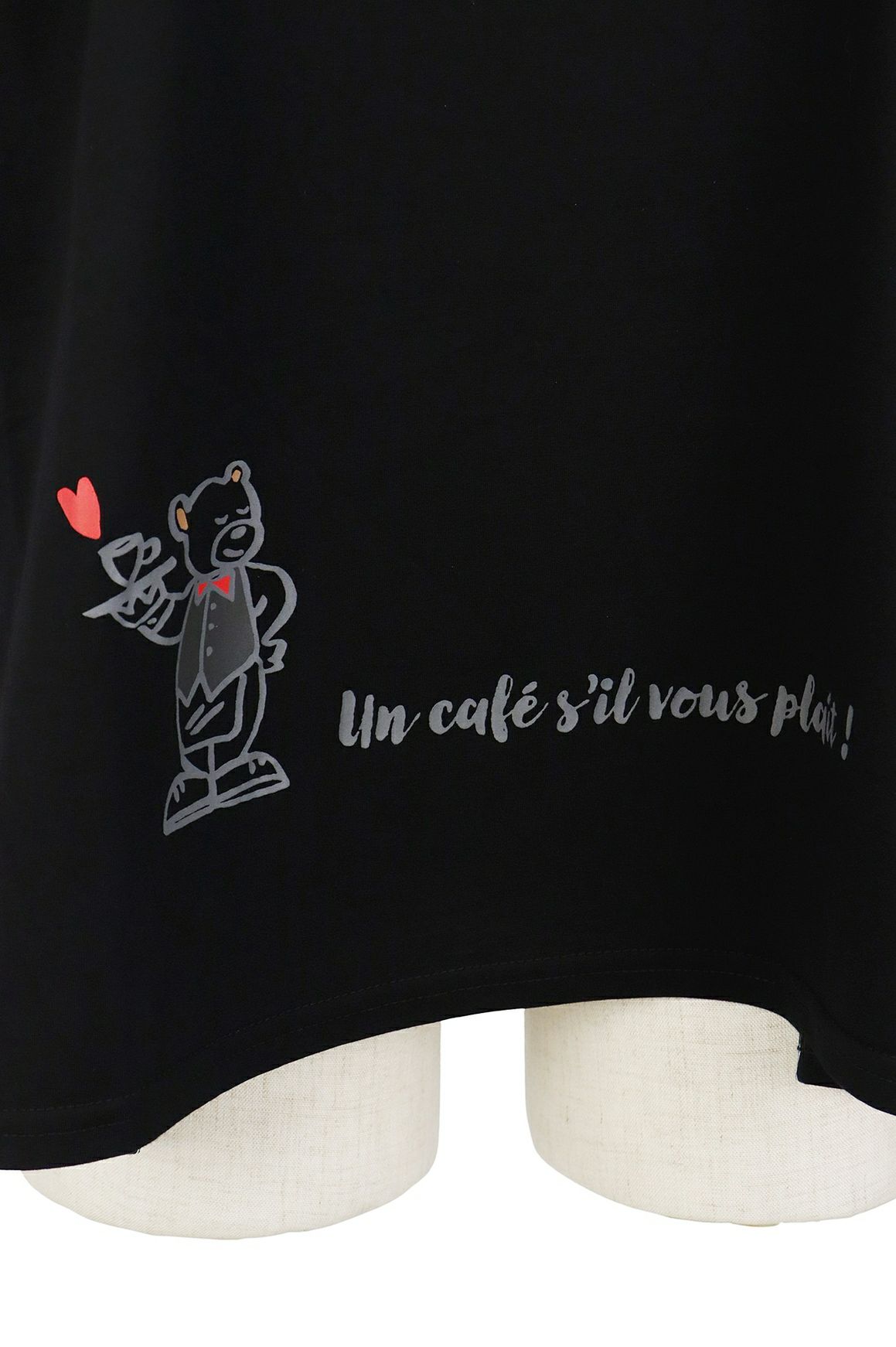 カステルバジャックのTシャツ