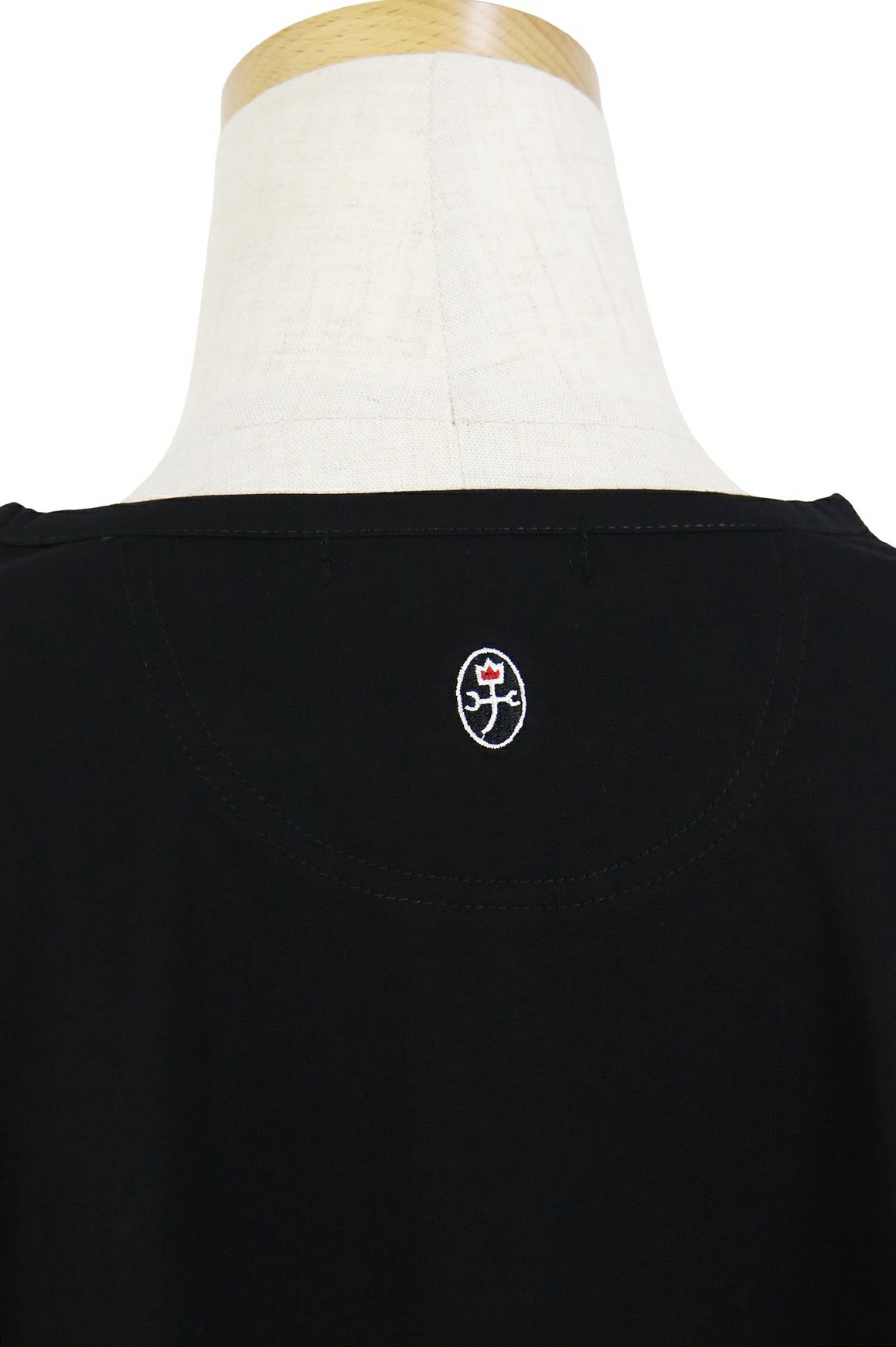 カステルバジャックのTシャツ