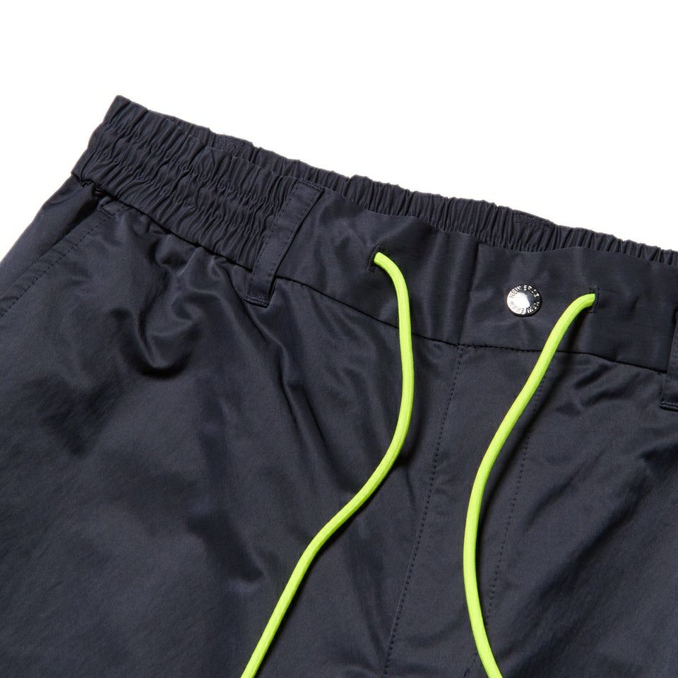 ニューエラゴルフのロングパンツ