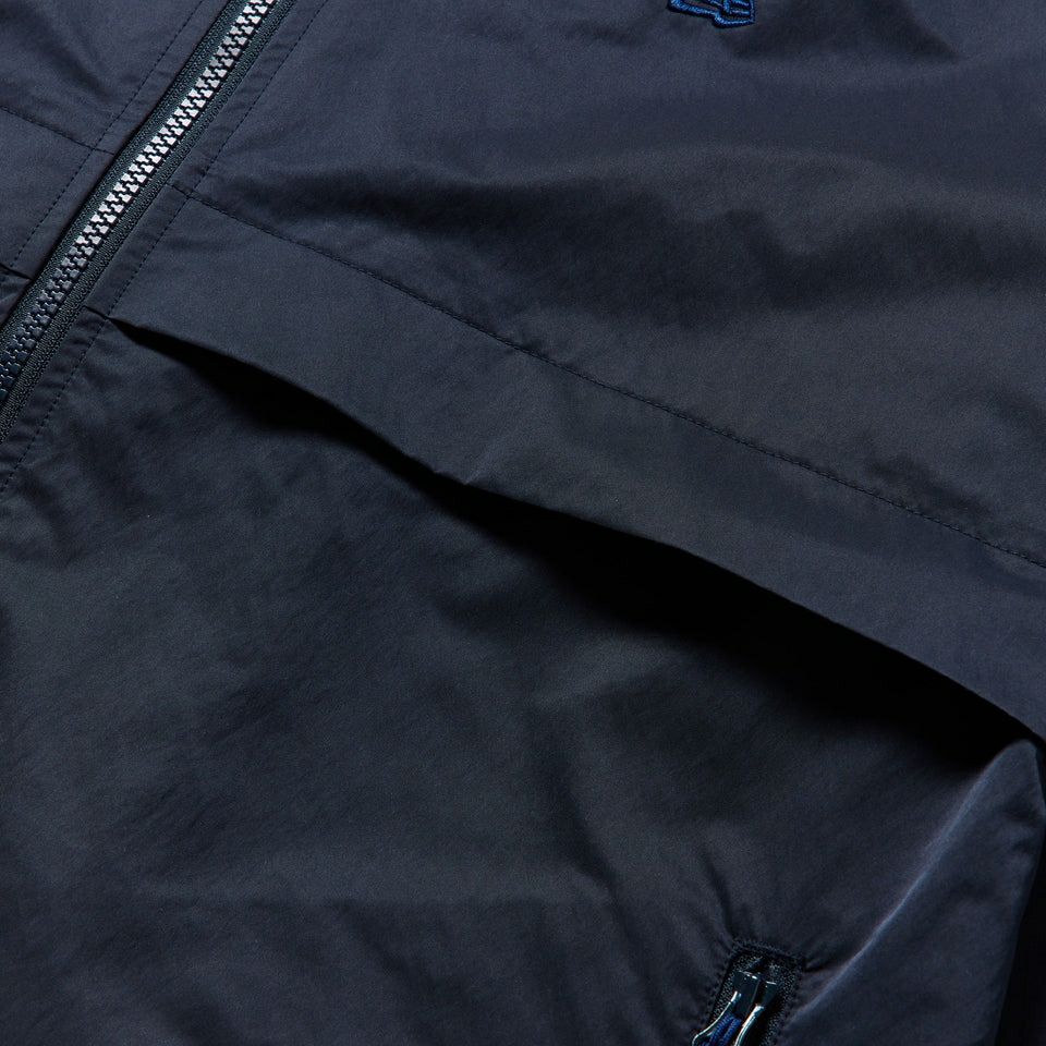 ニューエラゴルフのブルゾン