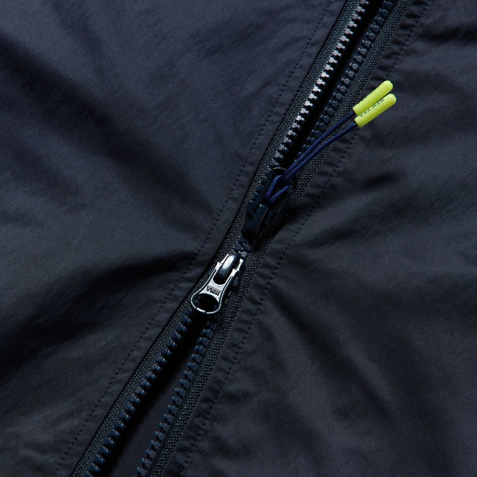 ニューエラゴルフのブルゾン