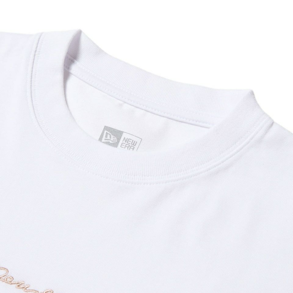 ニューエラのTシャツ