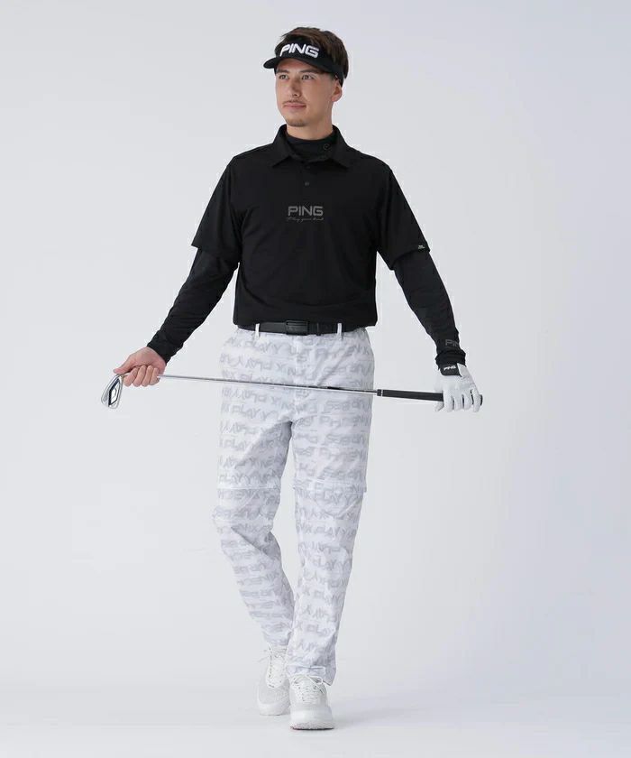 ピンのポロシャツ