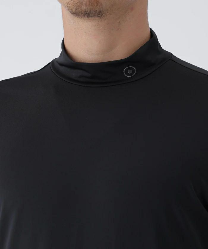 ピンのポロシャツ