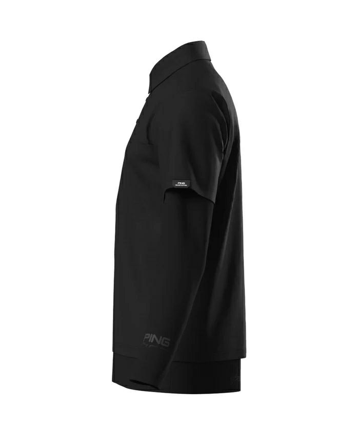 ピンのポロシャツ