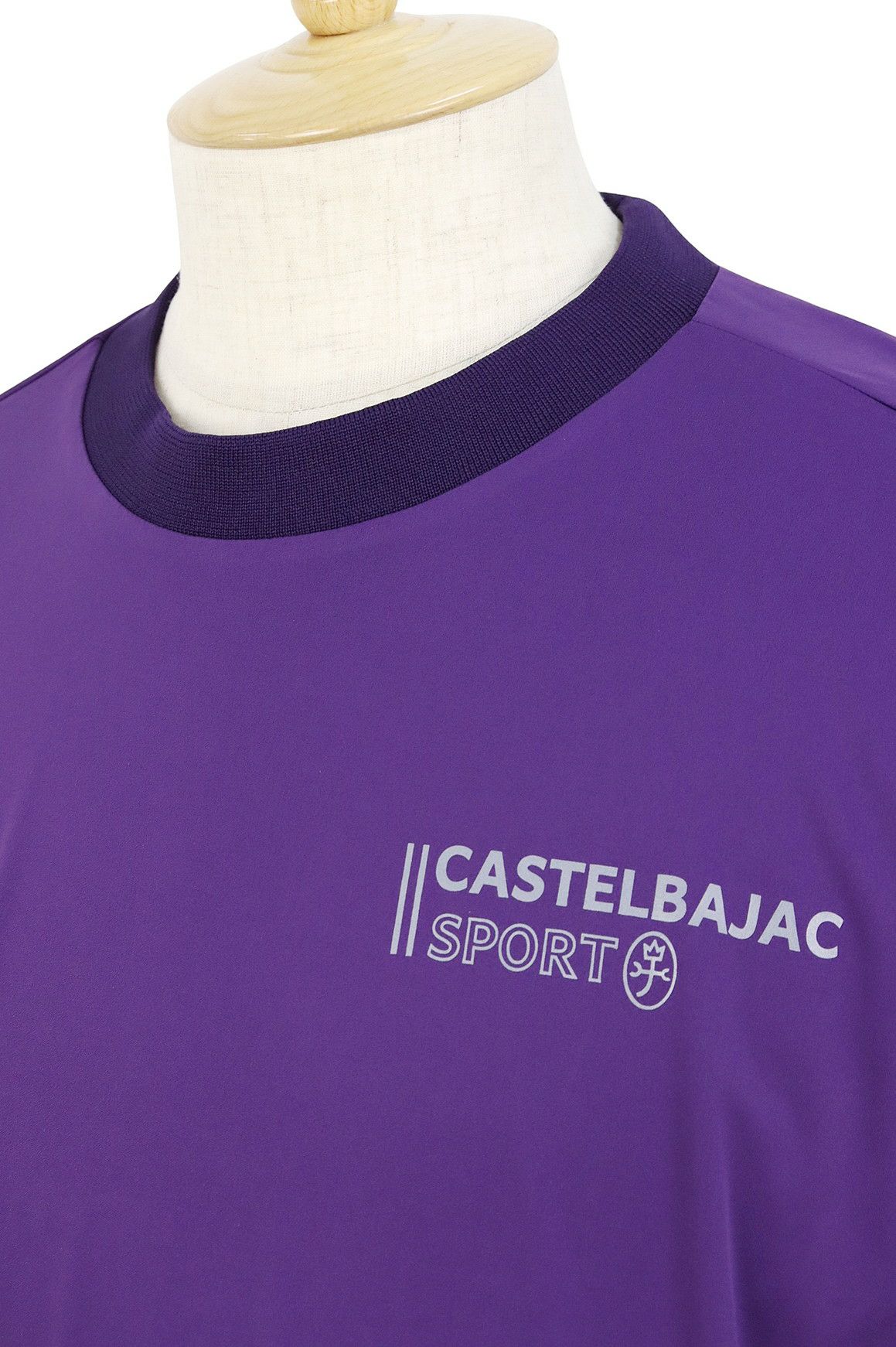 カステルバジャックスポーツのブルゾン