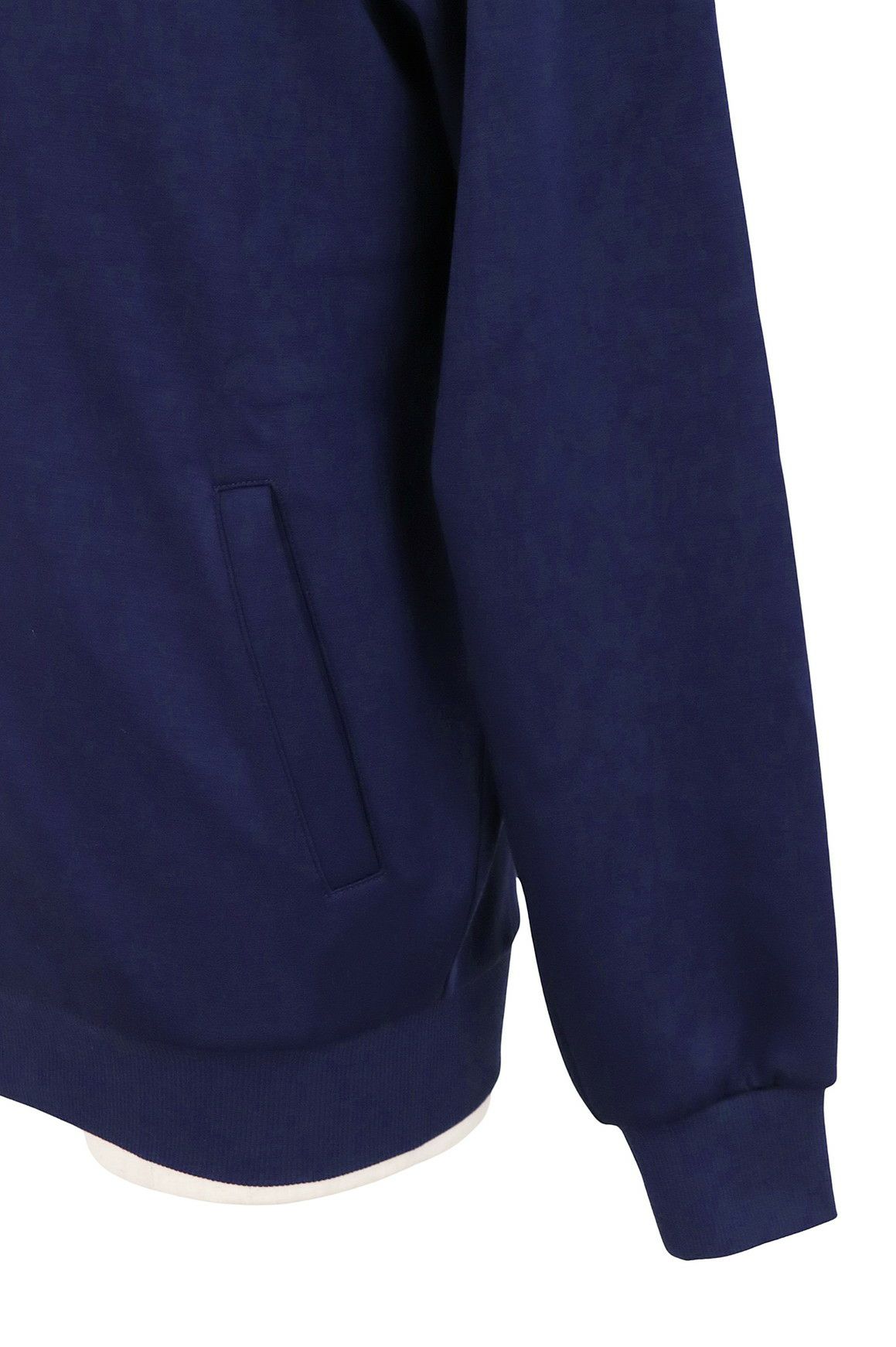 カステルバジャックのブルゾン