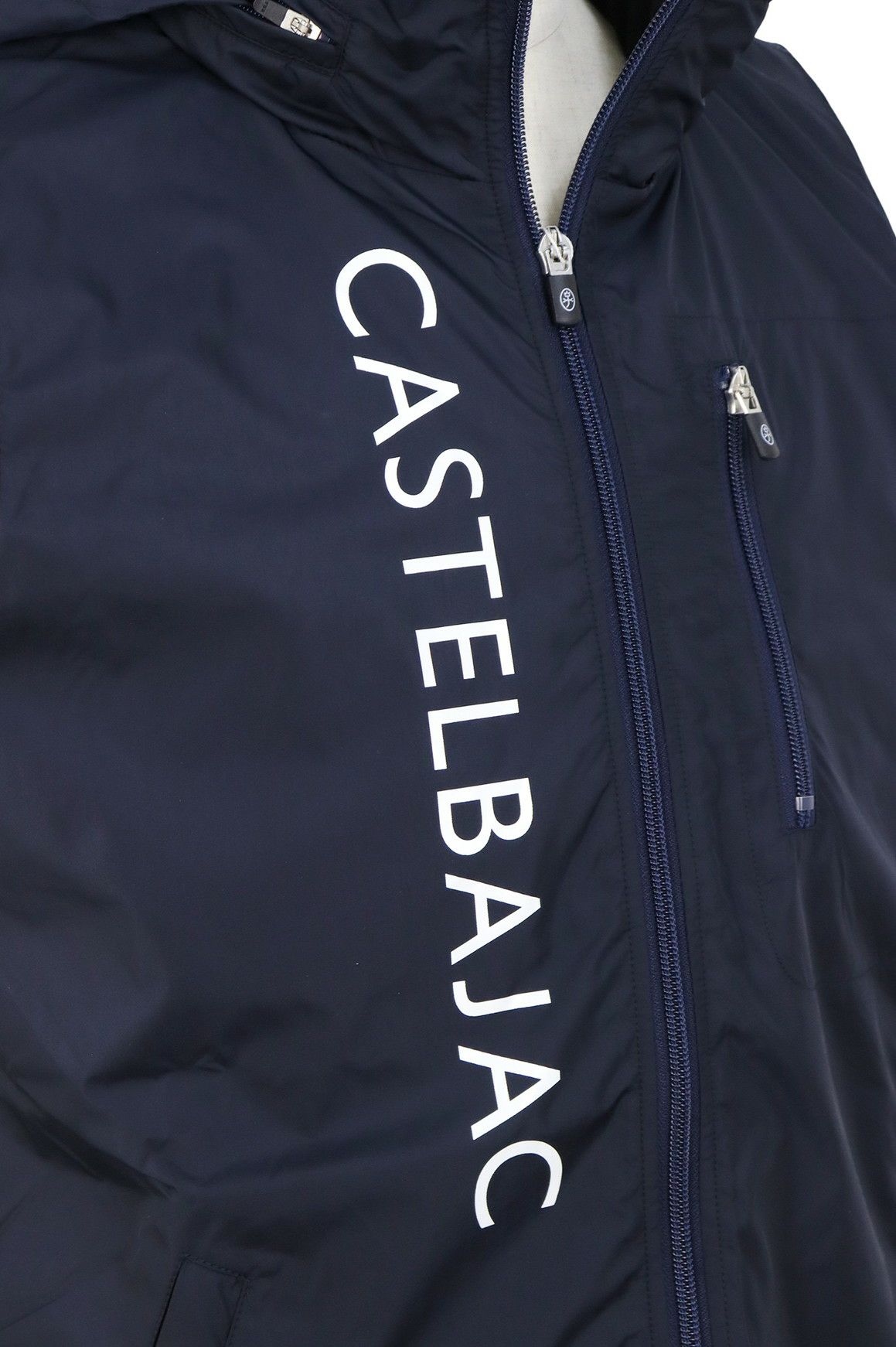 カステルバジャックスポーツのベスト