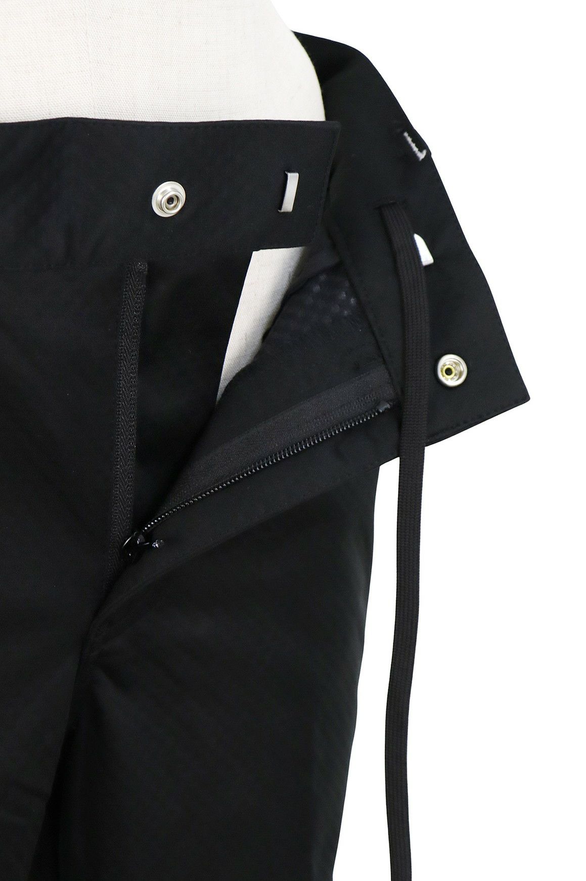 フィラのロングパンツ