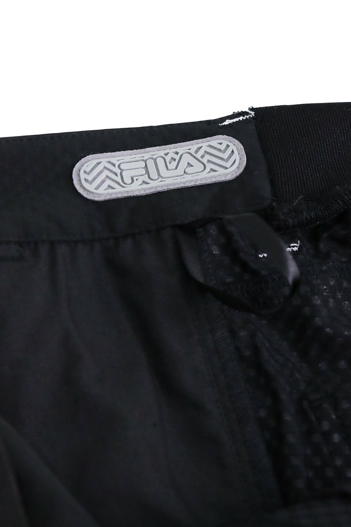 フィラのロングパンツ