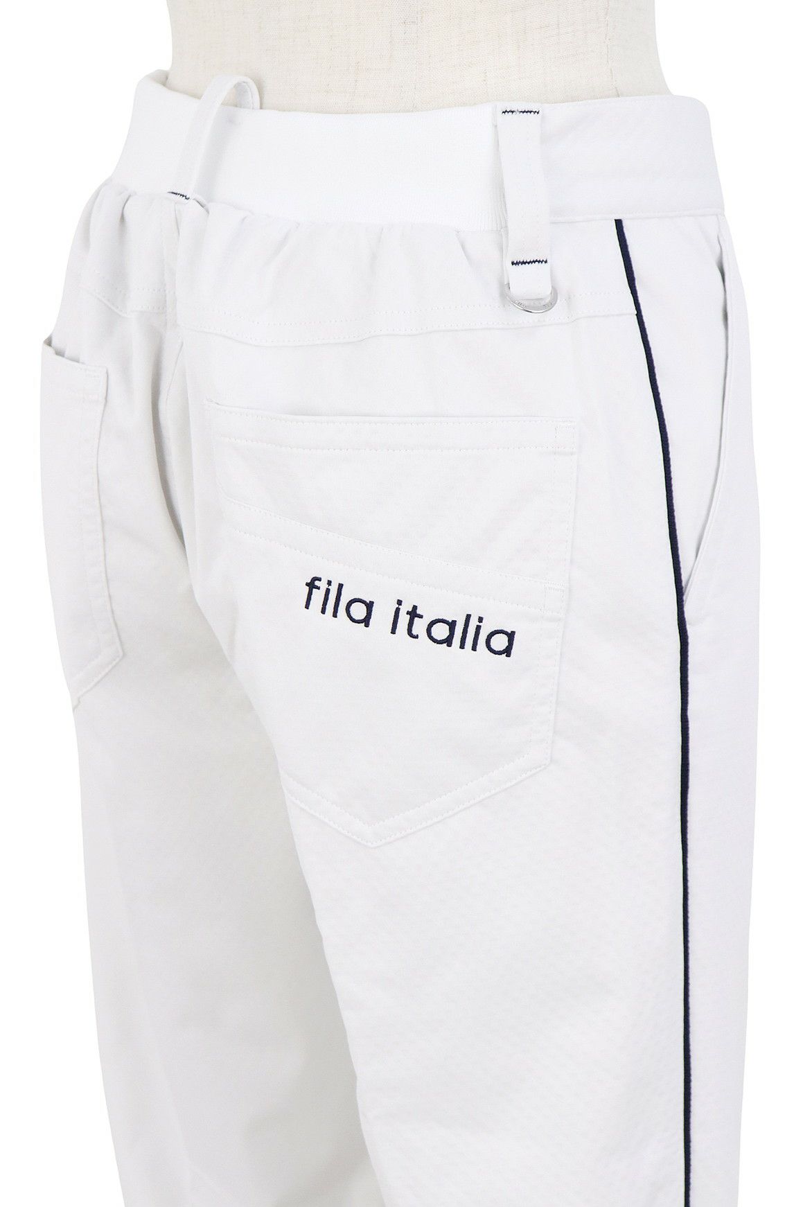 フィラのロングパンツ