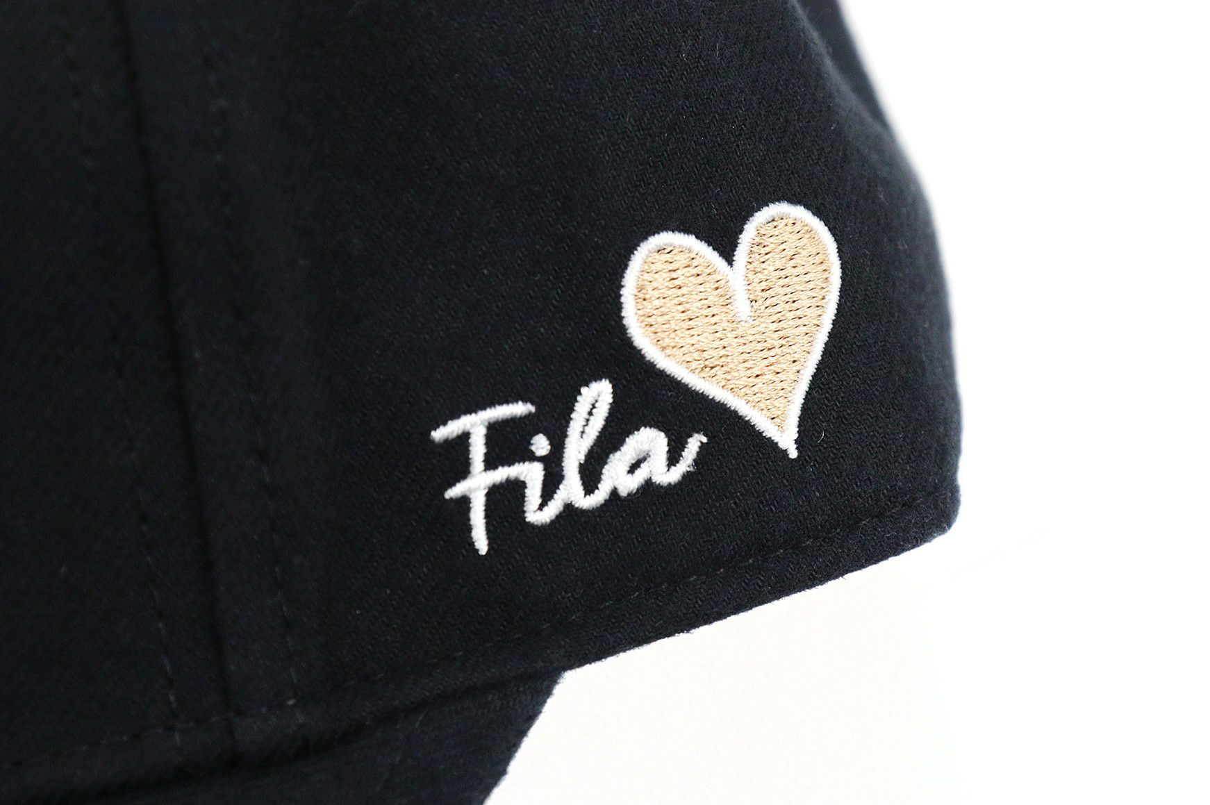 フィラのキャップ