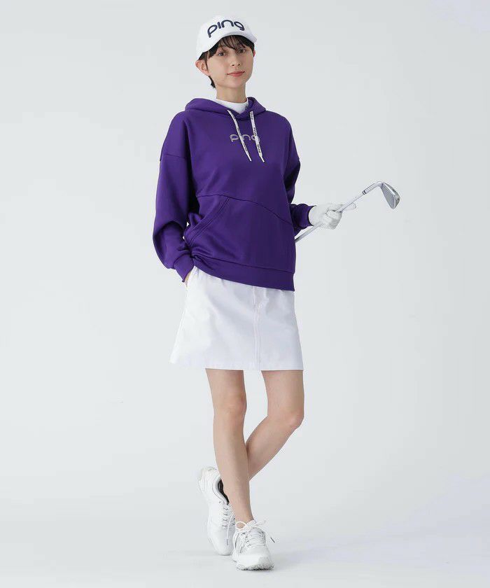 ピンのパーカー