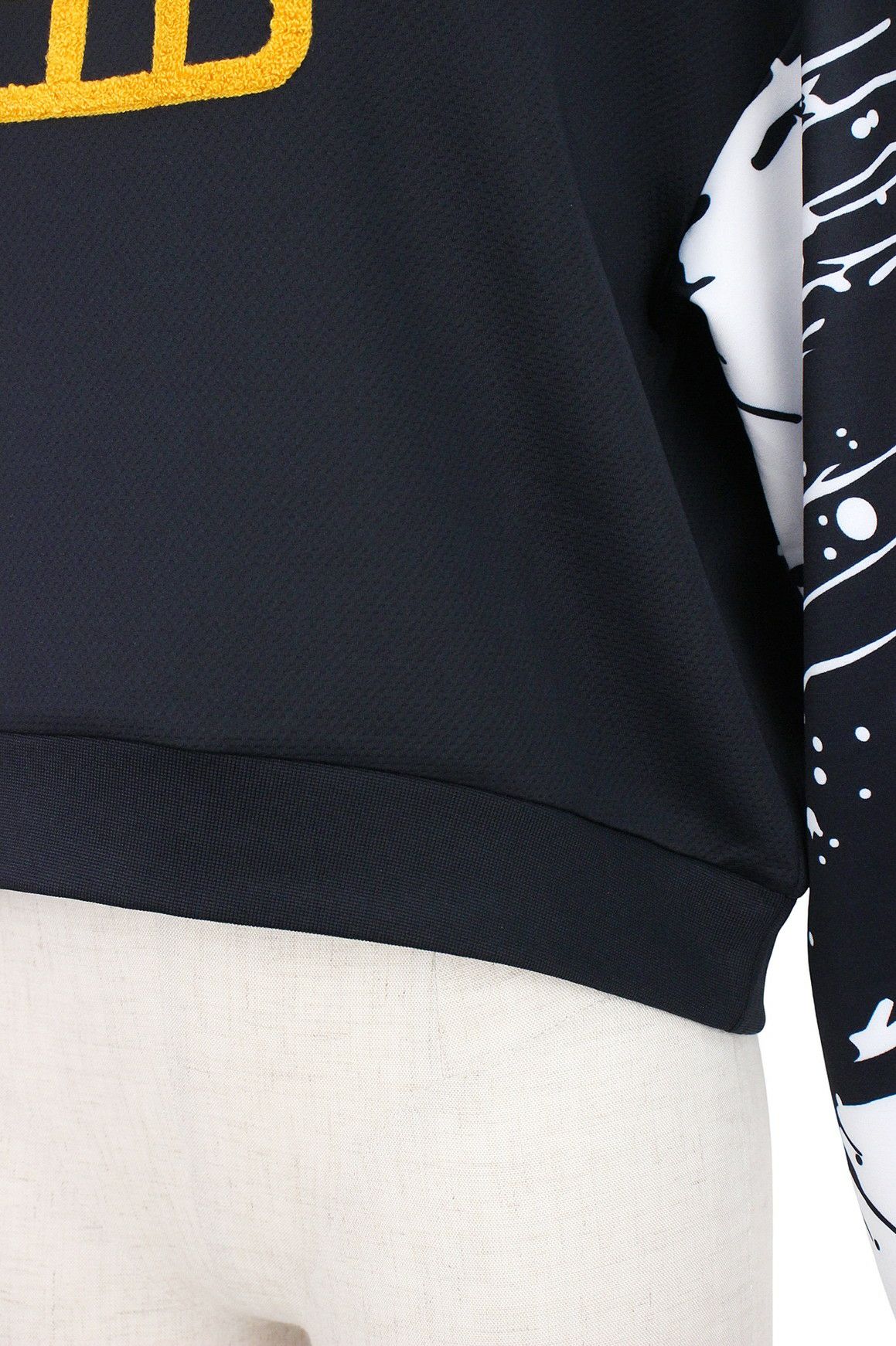 ラウドマウスゴルフのトレーナー