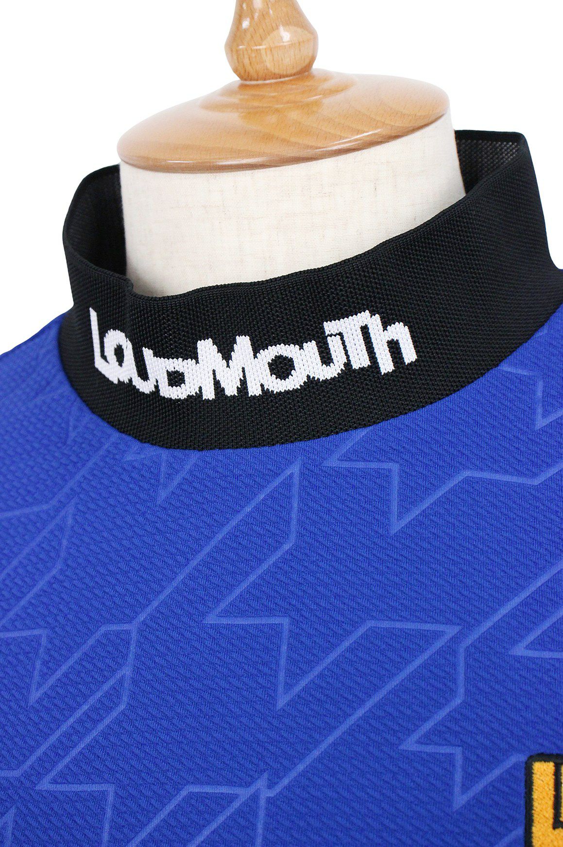 ラウドマウスゴルフのハイネックシャツ