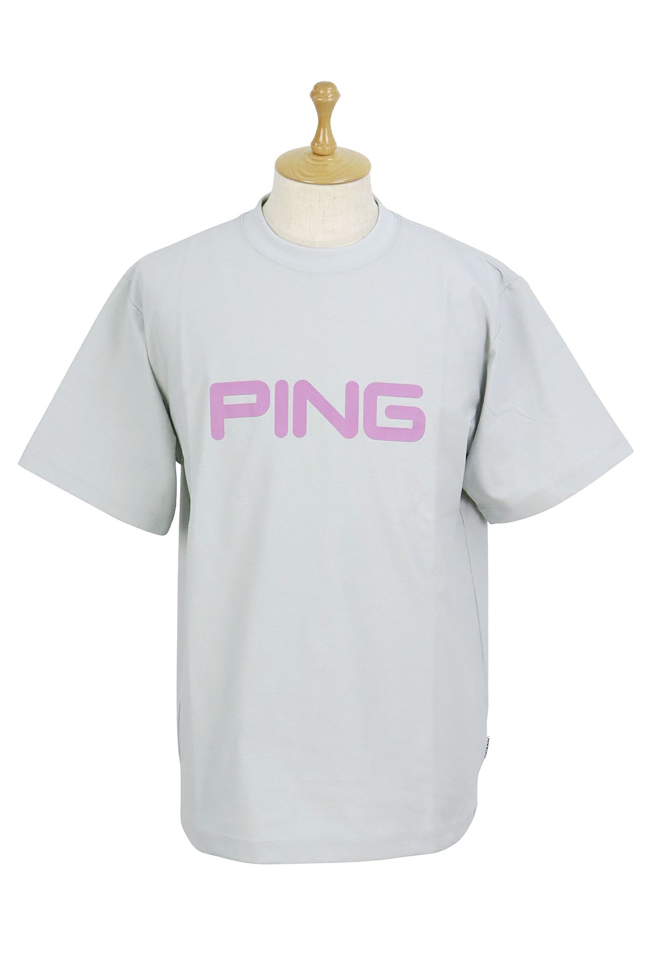 ピンのブルゾン