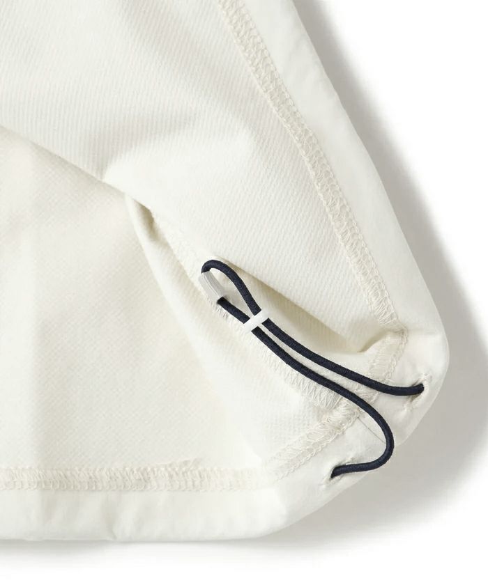 ピンのポロシャツ