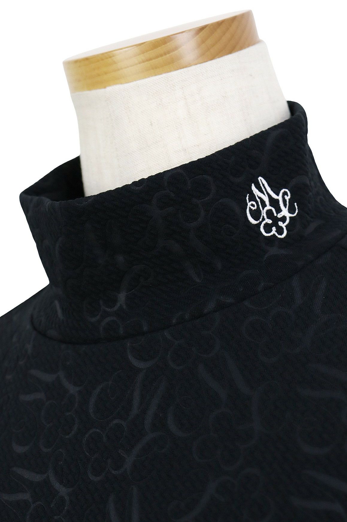 マリ・クレールスポールのハイネックシャツ