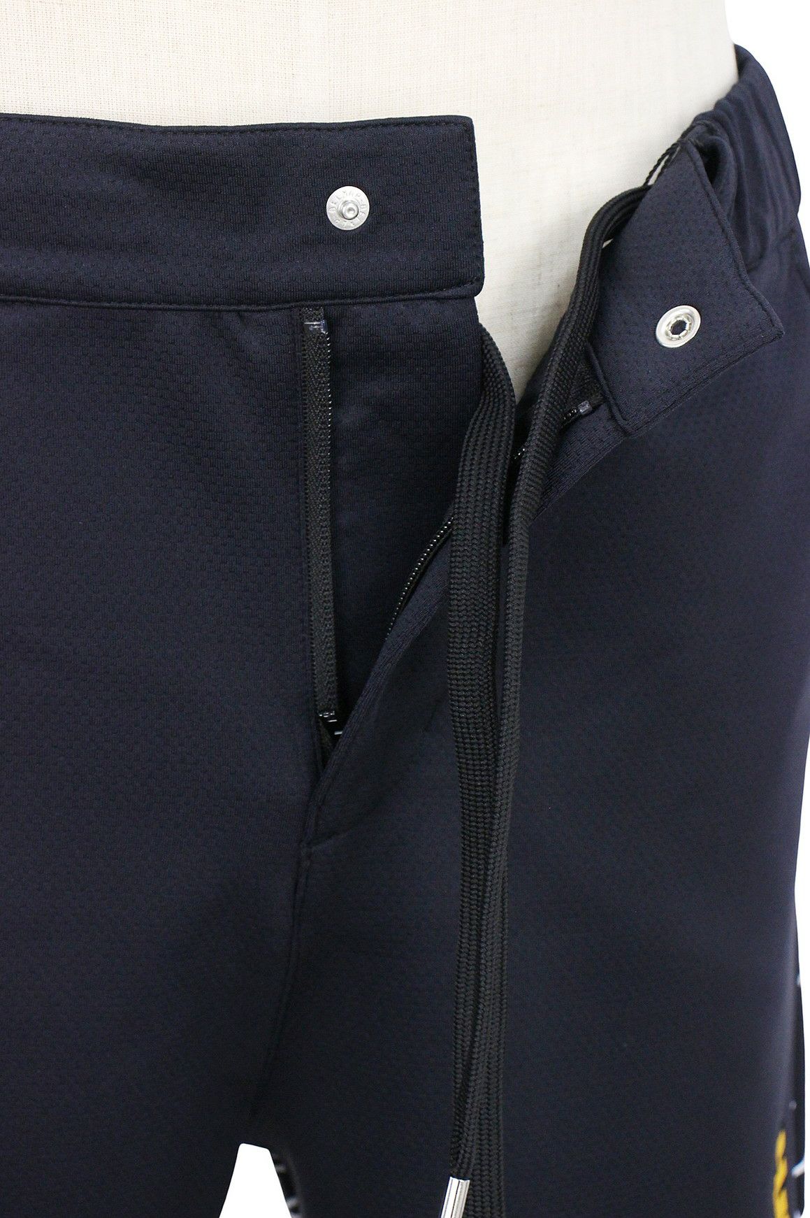 ラウドマウスゴルフ日本正規品日本規格のパンツ