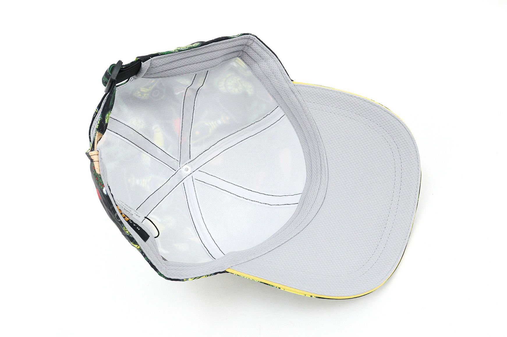 ラウドマウスゴルフ日本正規品日本規格のキャップ