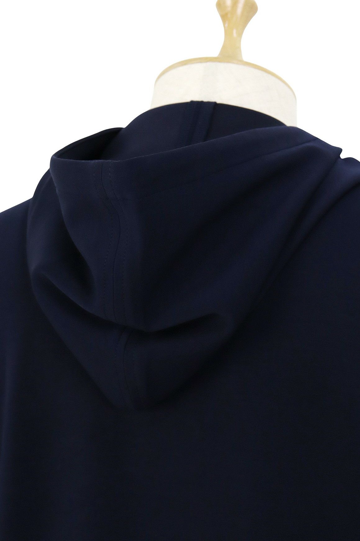 アンパスィのパーカー