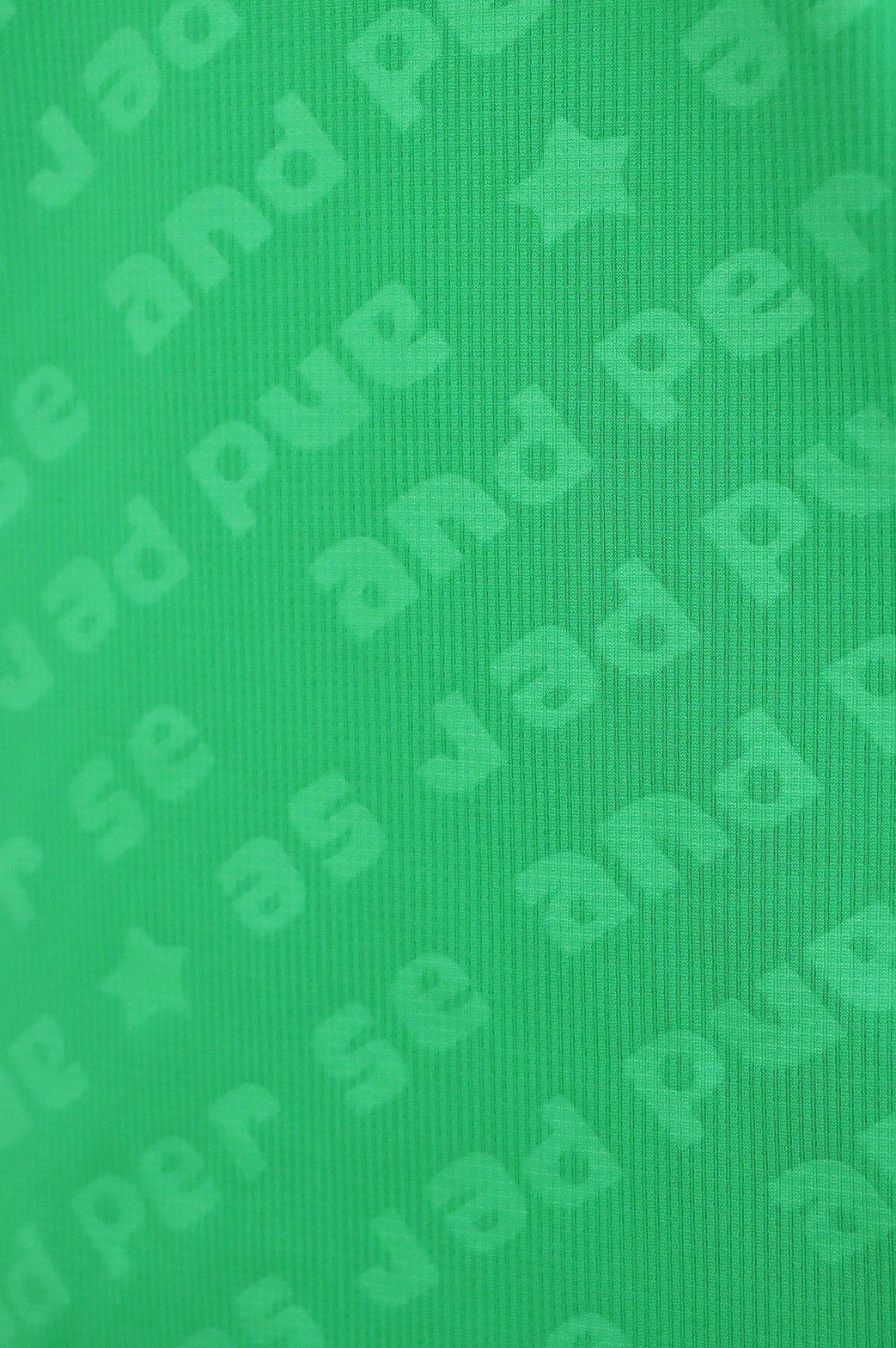 アンパスィのポロシャツ