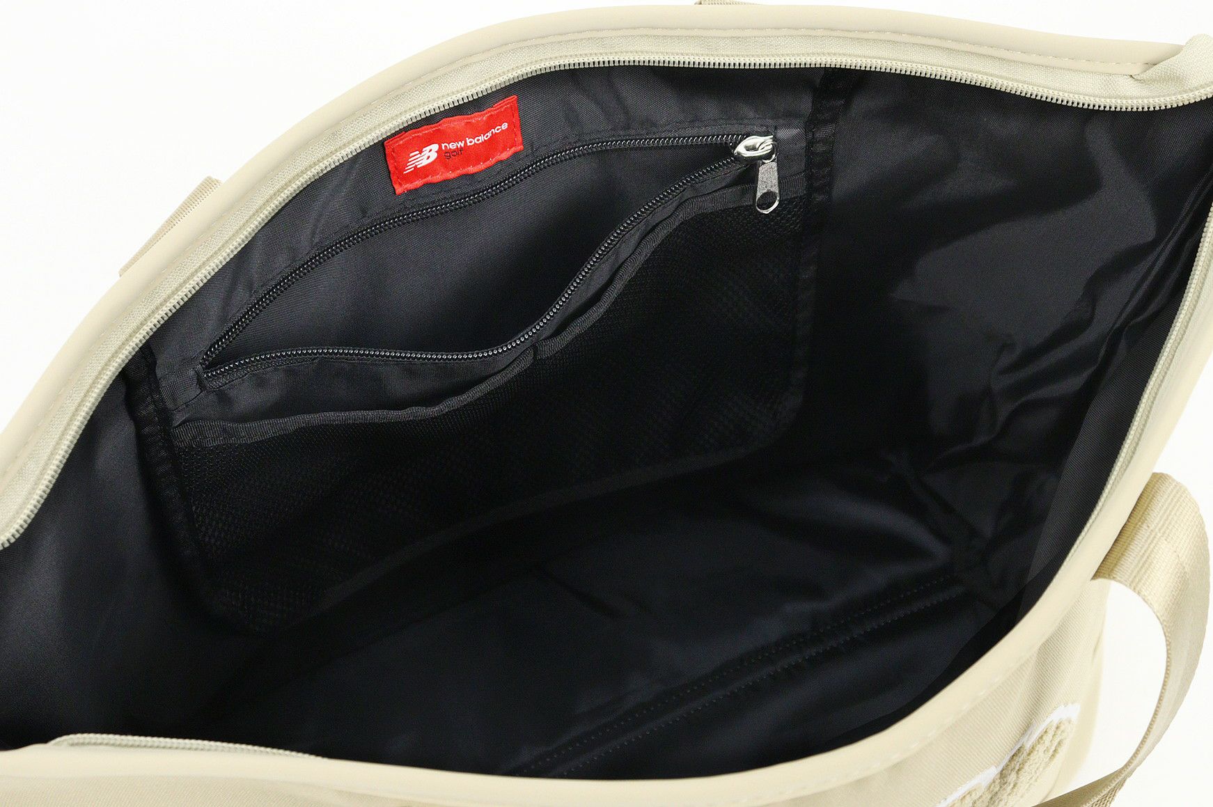 ニューバランスゴルフのトートバッグ