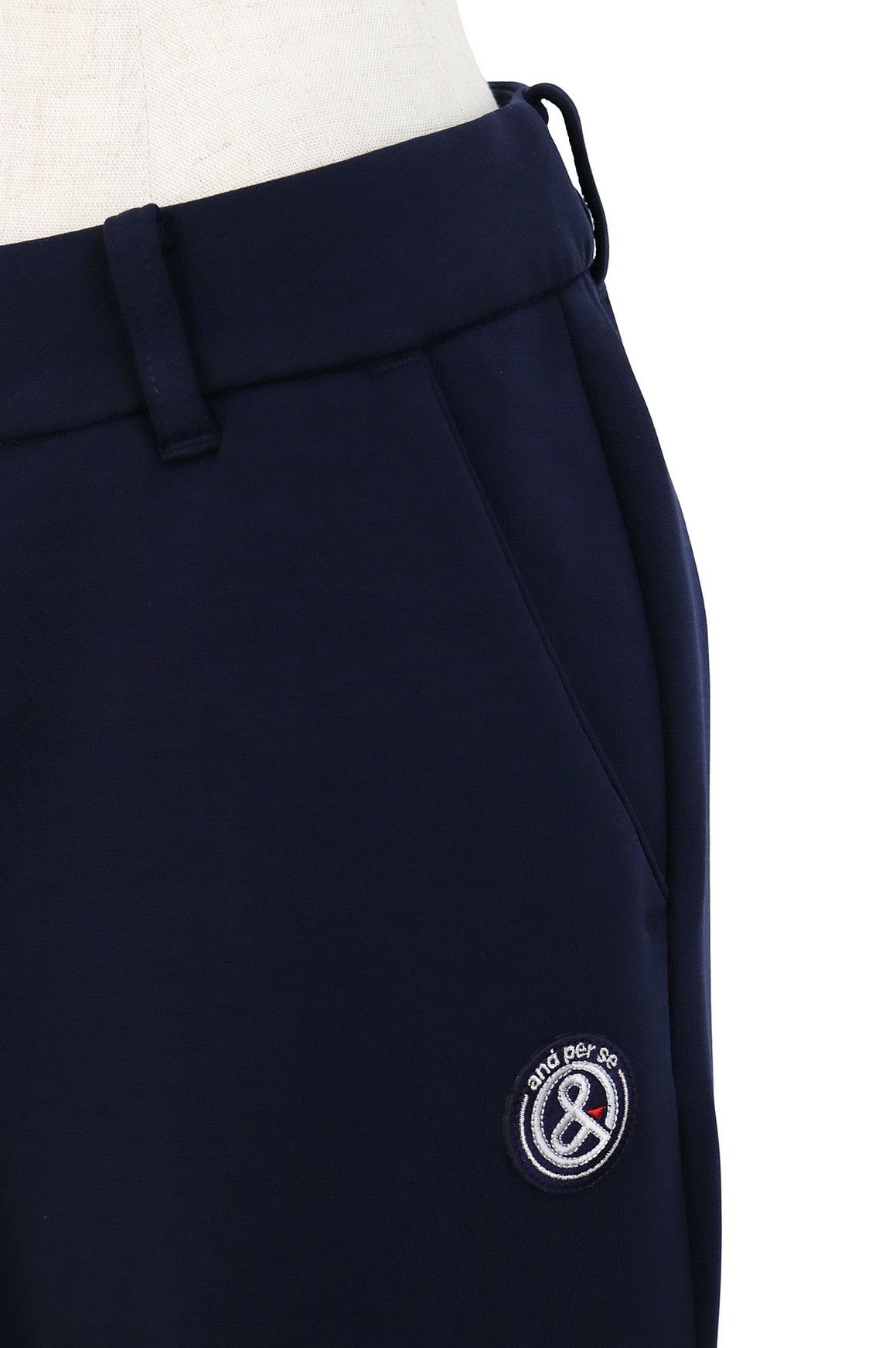 アンパスィのロングパンツ