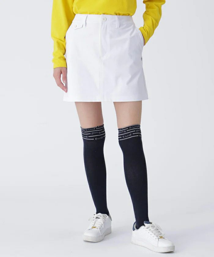 ピンのスカート