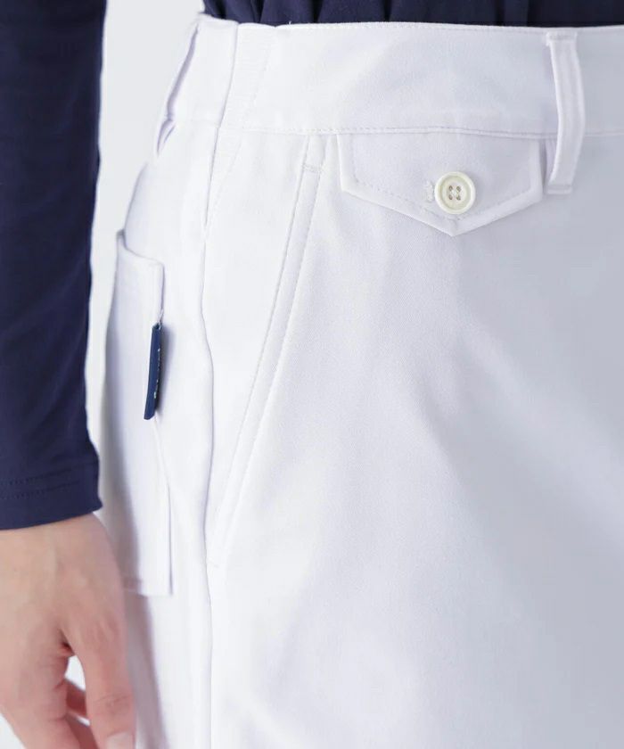 ピンのスカート