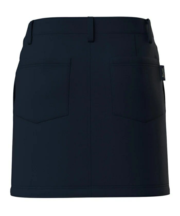 ピンのスカート