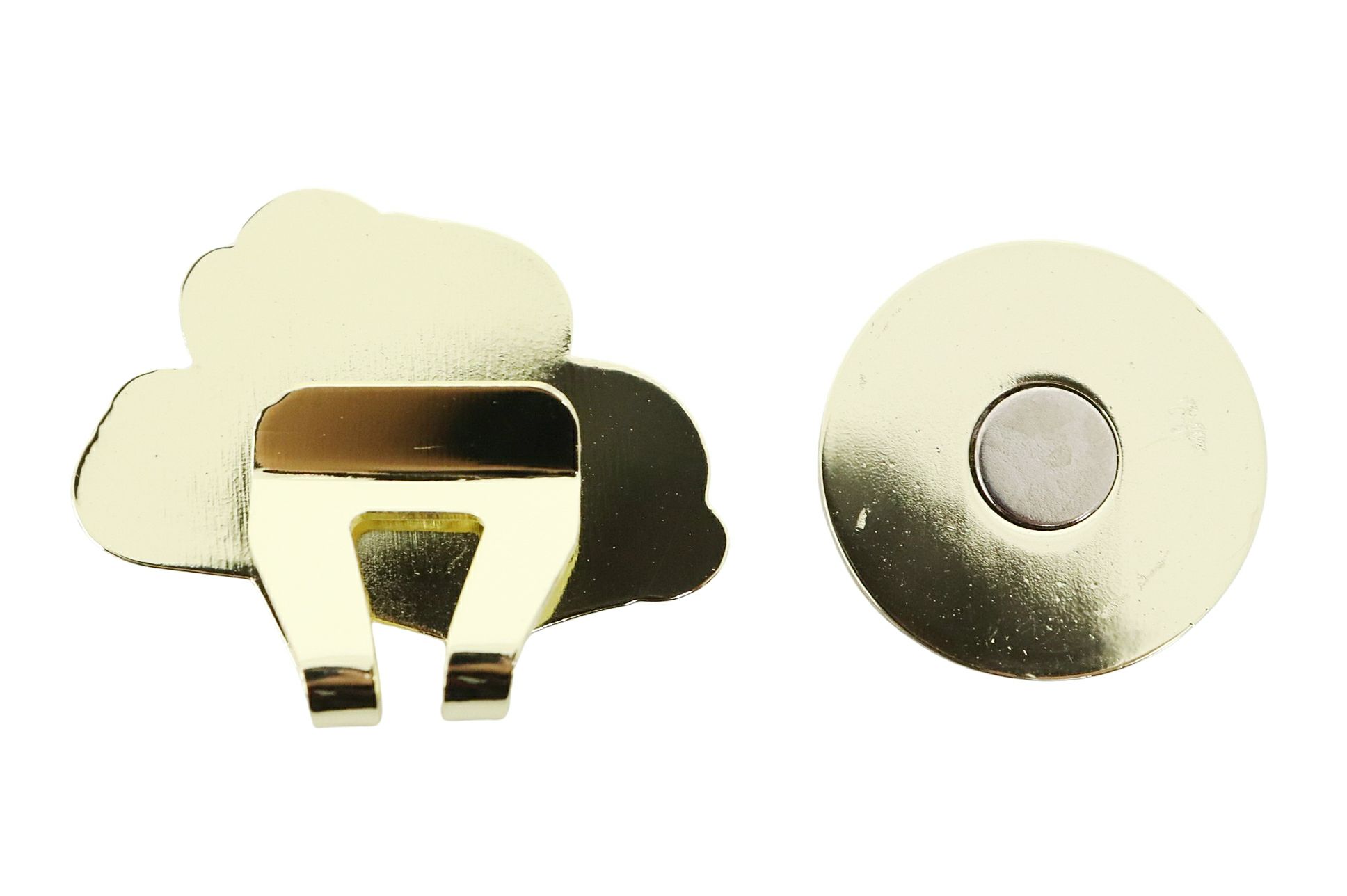 ニューバランスゴルフのマーカー