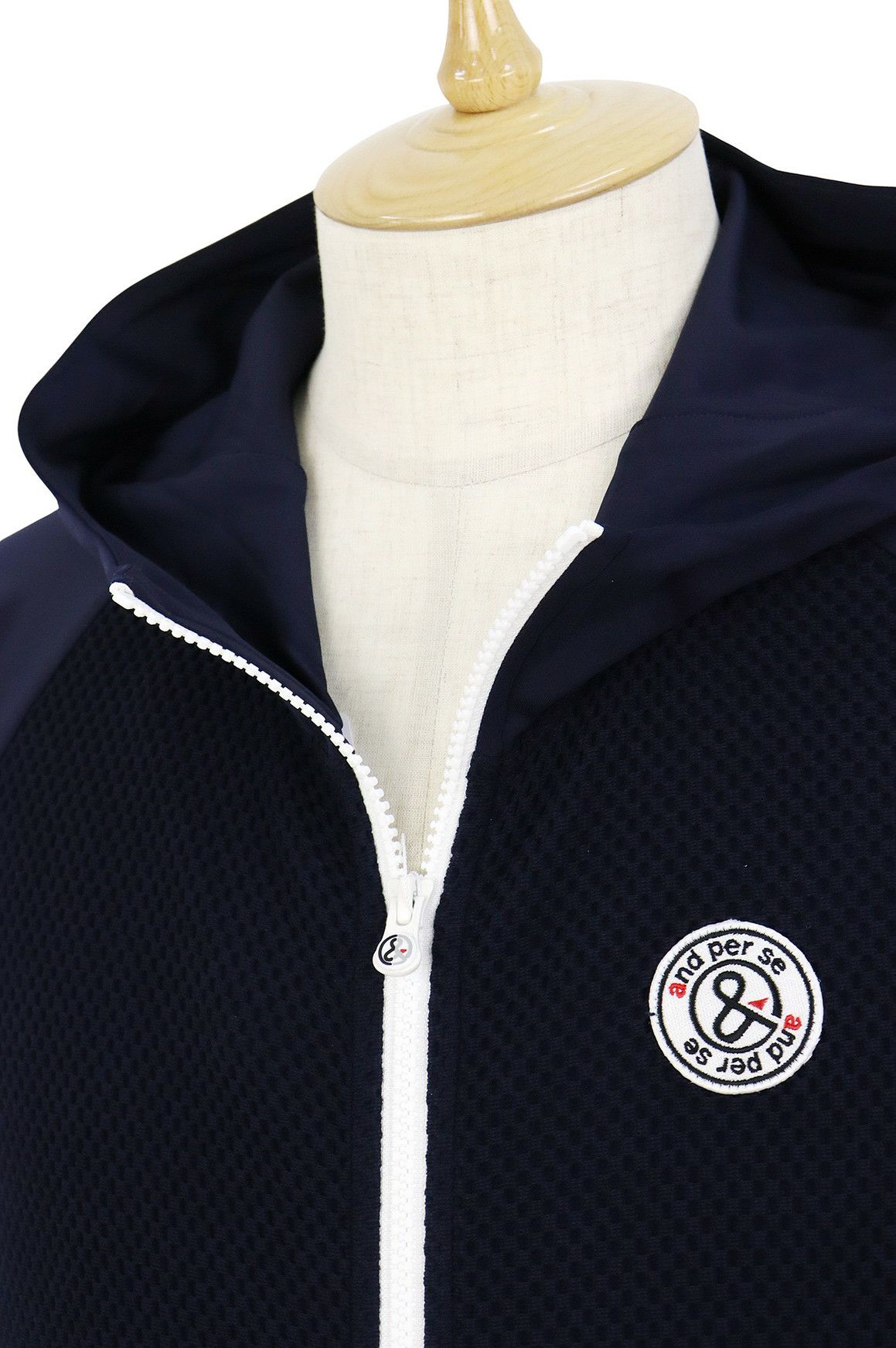 アンパスィのブルゾン