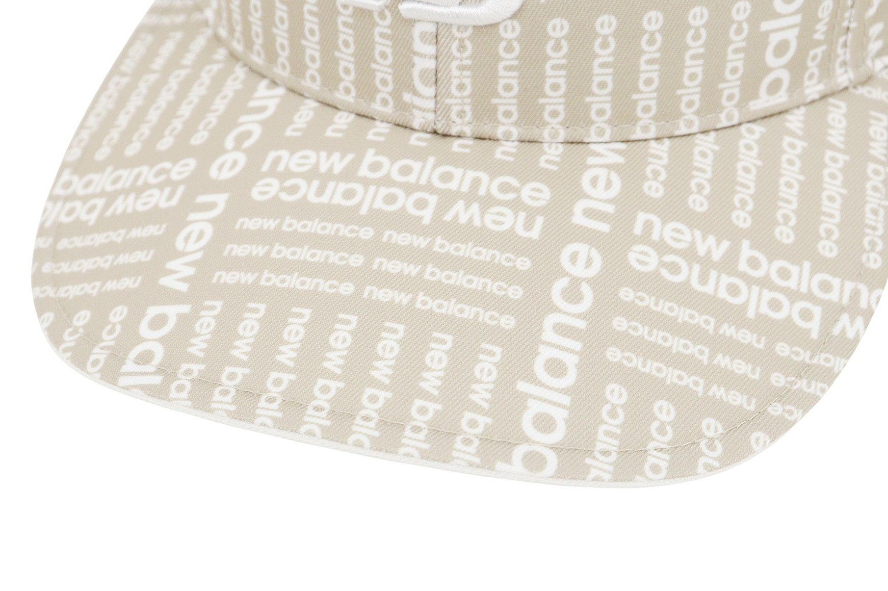 ニューバランスゴルフのキャップ