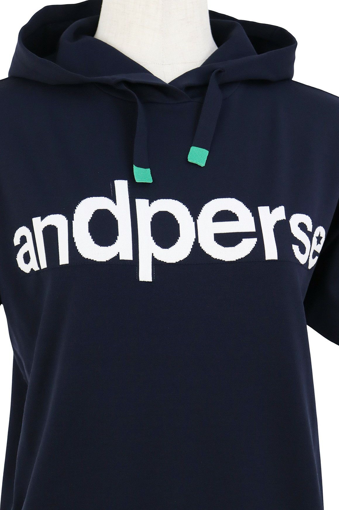 アンパスィのセーター