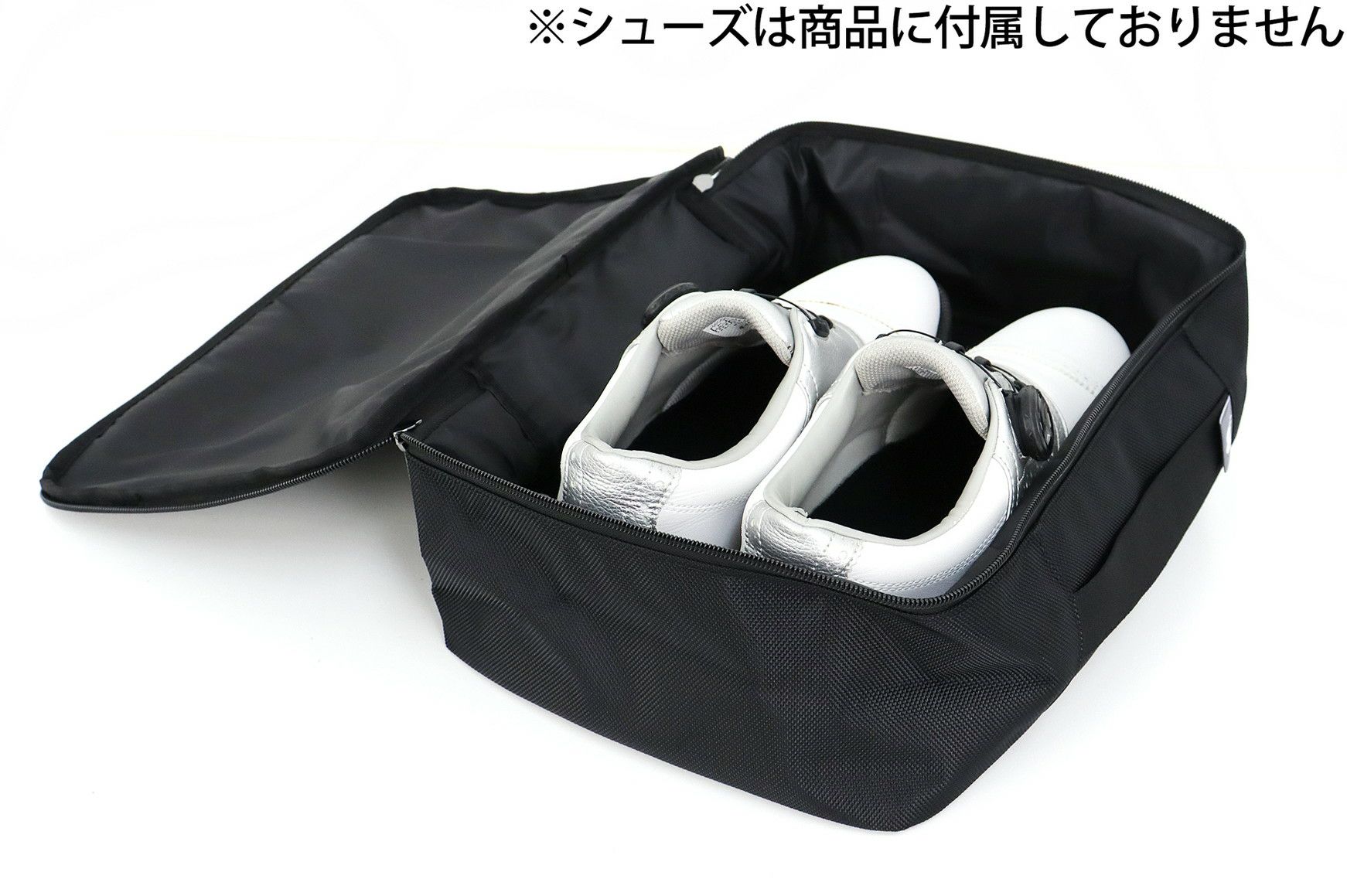 ニューバランスゴルフのシューズケース