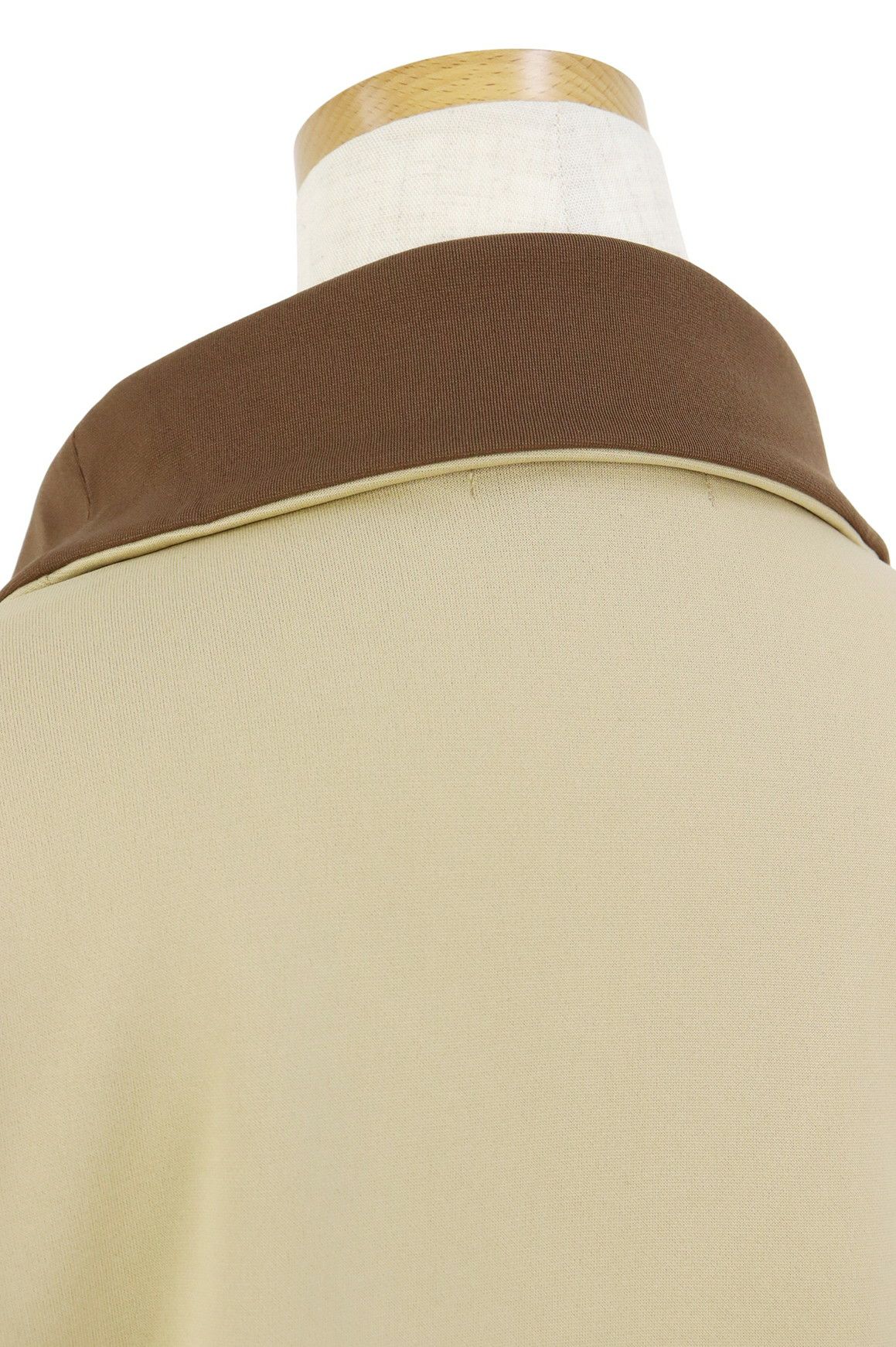 ルコックスポルティフのトレーナー