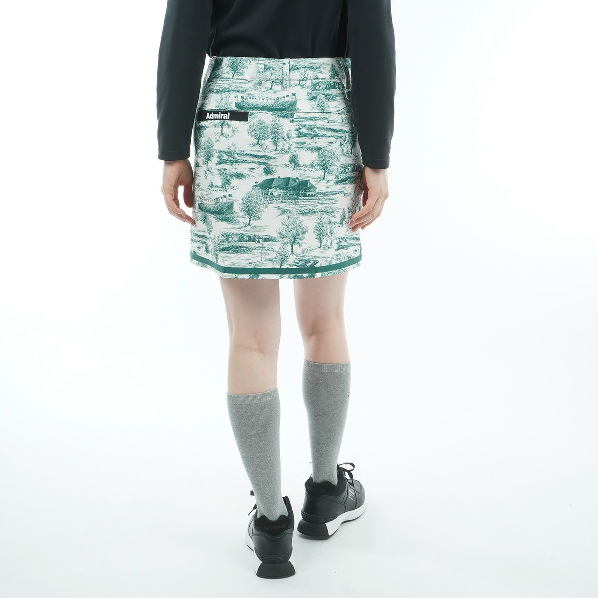 アドミラルゴルフのスカート