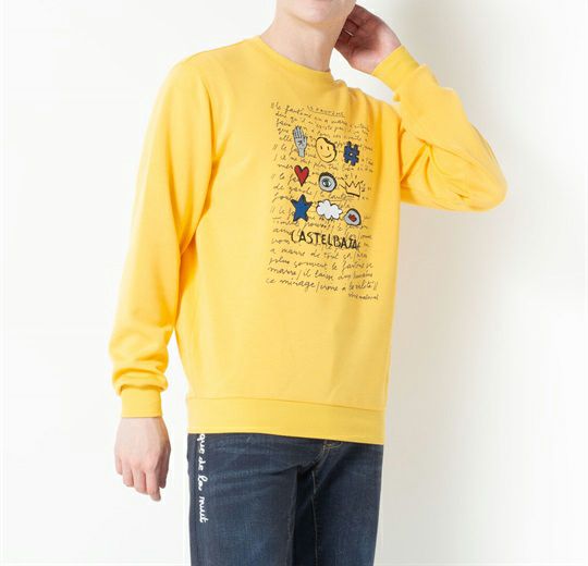 カステルバジャックのトレーナー