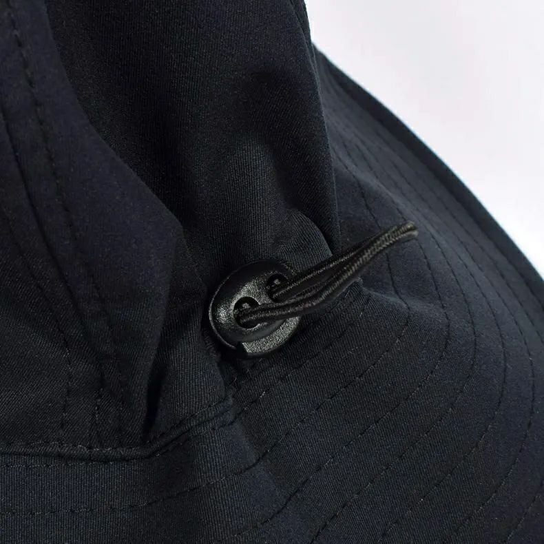 レザレクションのハット