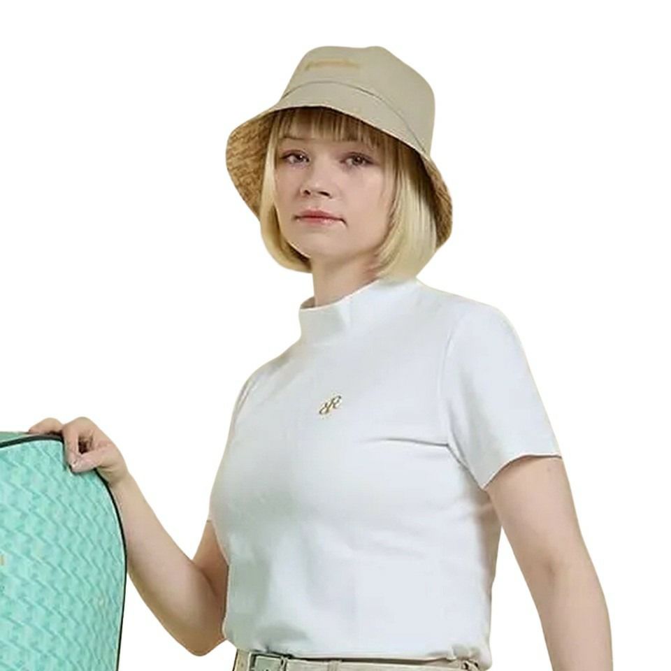 レザレクションのハット