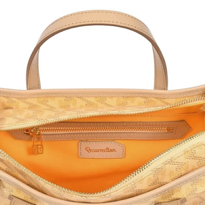 レザレクションのカートバッグ