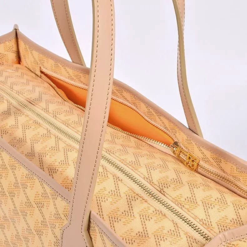 レザレクションのトートバッグ