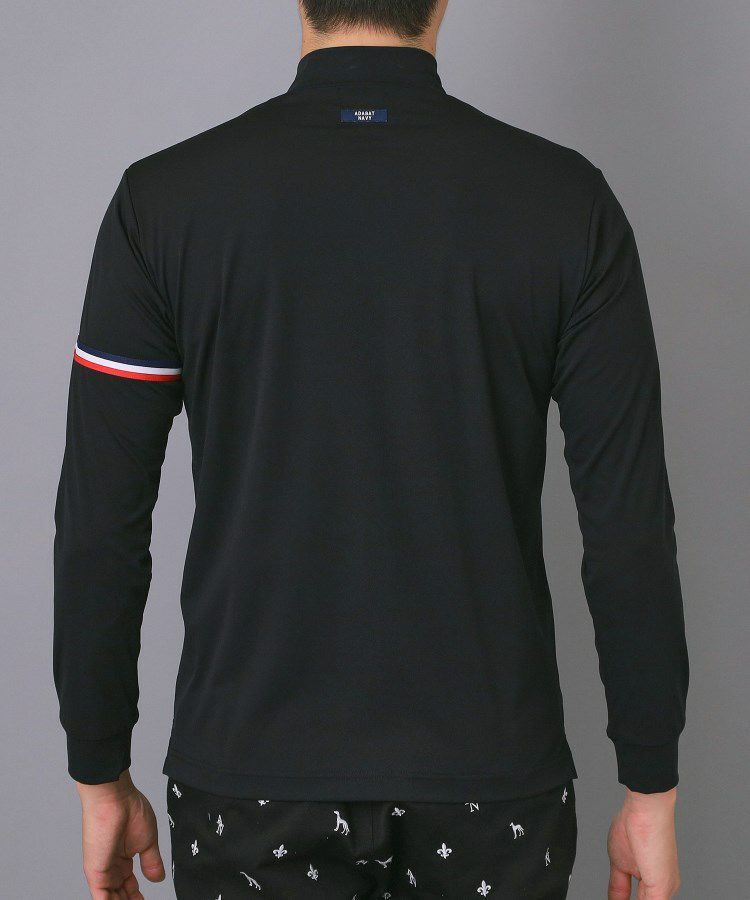 アダバットのハイネックシャツ