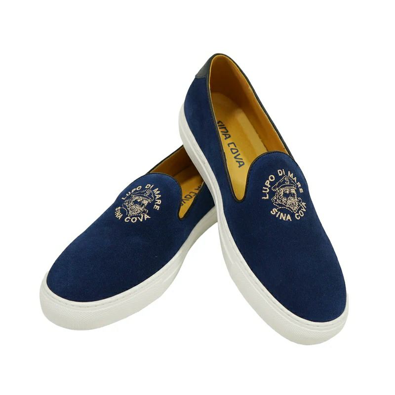 シナコバのカジュアルシューズ