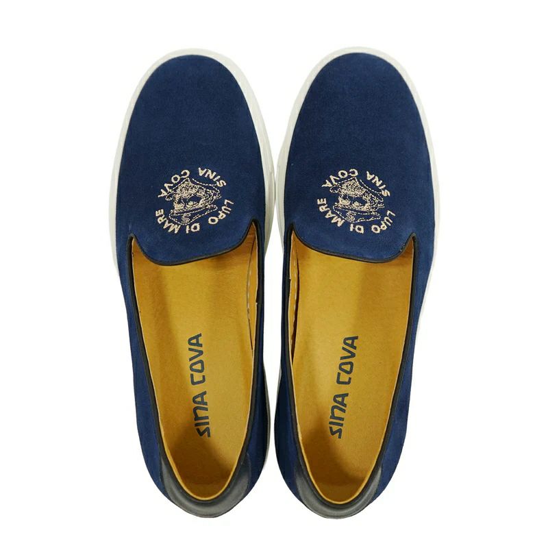 シナコバのカジュアルシューズ